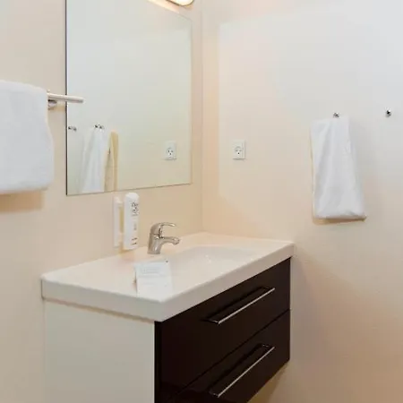 Ξενοδοχείο με διαμερίσματα Hotel Ebeltoft Strand 4*