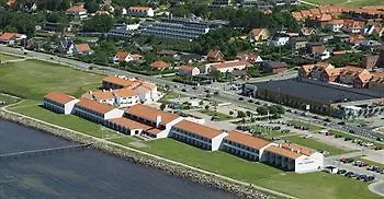 Hotel Ebeltoft Strand Апарт-отель